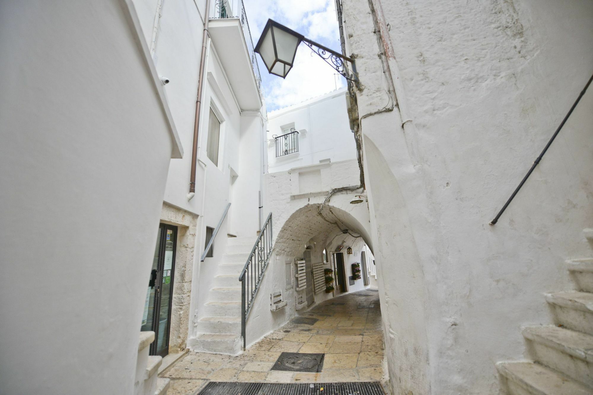 Casetta Arco Con Balcone Cisternino Exterior foto